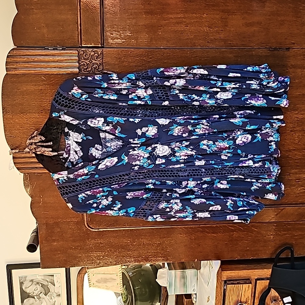 Floral Navy Women's Top